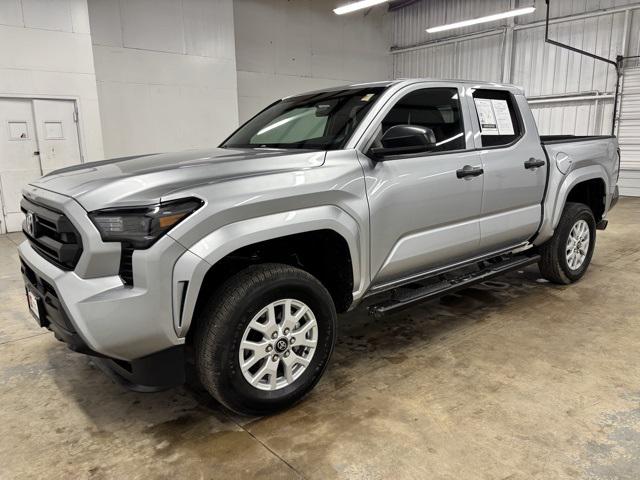 2025 Toyota Tacoma SR 2025 Toyota Tacoma SR