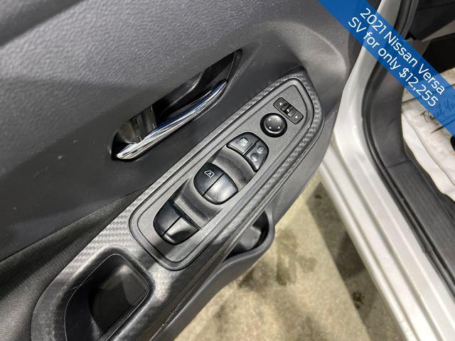 2021 Nissan Versa SV Xtronic CVT