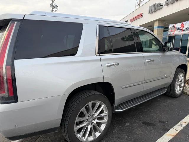 2019 Cadillac Escalade Luxury 2019 Cadillac Escalade Luxury