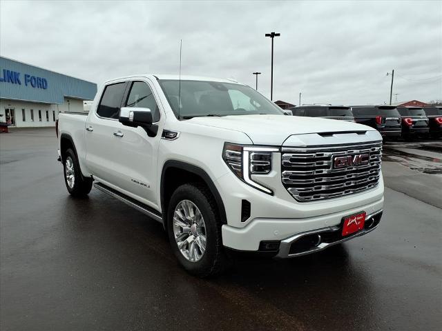 2023 GMC Sierra 1500 4WD Crew Cab Short Box Denali