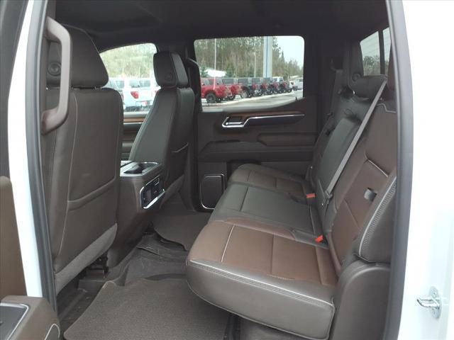 2023 GMC Sierra 1500 4WD Crew Cab Short Box Denali