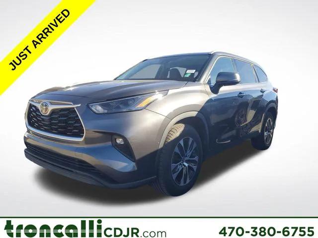 2022 Toyota Highlander XLE 2022 Toyota Highlander XLE