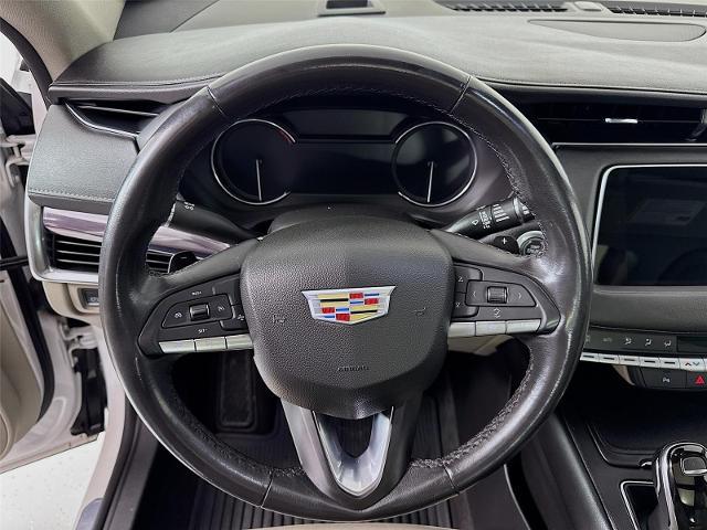 2022 Cadillac XT4 AWD Luxury