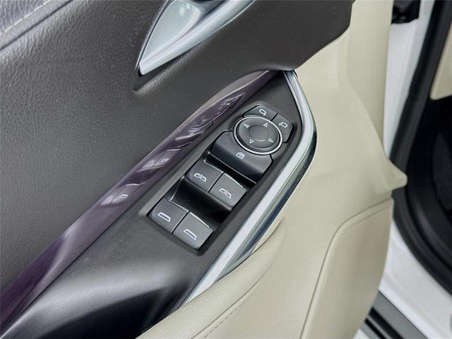 2022 Cadillac XT4 AWD Luxury