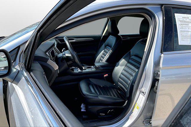 2020 Ford Fusion SEL
