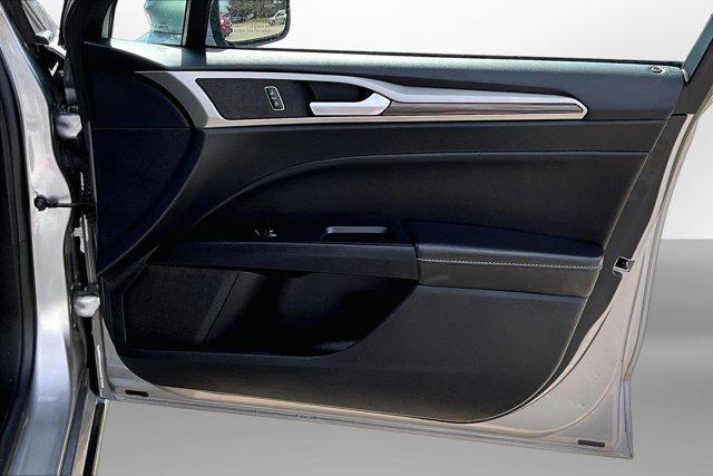 2020 Ford Fusion SEL