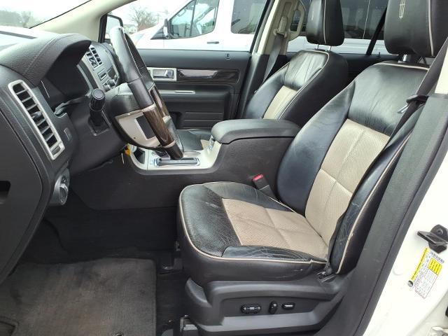 2008 Lincoln MKX Base