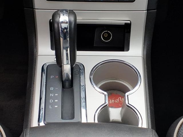 2008 Lincoln MKX Base