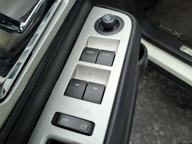 2008 Lincoln MKX Base