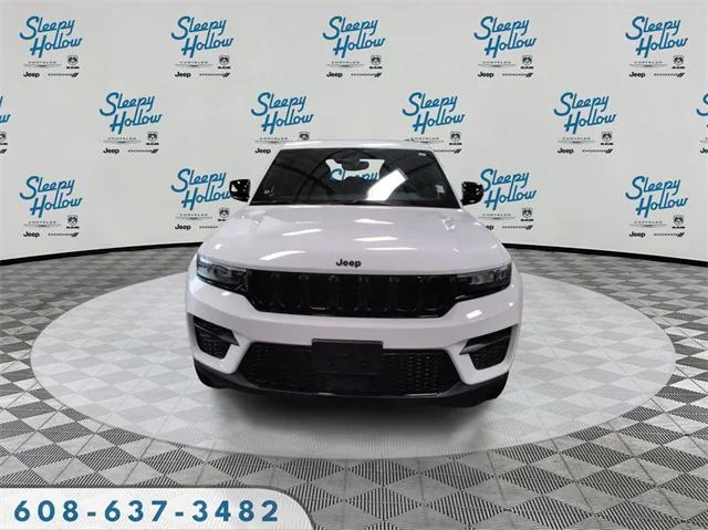2024 Jeep Grand Cherokee Altitude 4x4 2024 Jeep Grand Cherokee Altitude 4x4