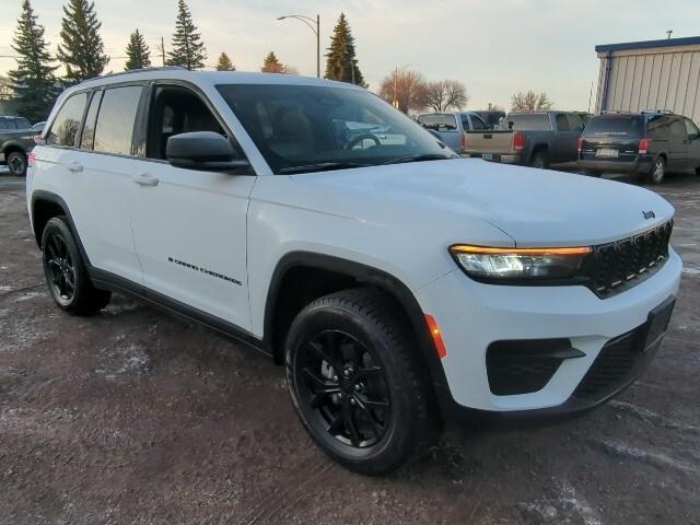 2024 Jeep Grand Cherokee Altitude 4x4 2024 Jeep Grand Cherokee Altitude 4x4