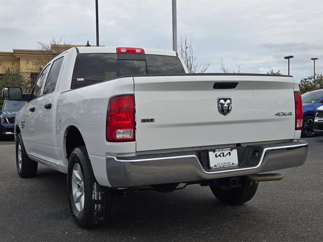 2023 Ram 1500 Classic SLT Crew Cab 4x4 5'7" Box