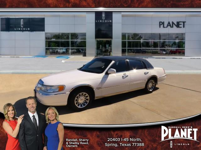 2000 Lincoln Town Car Signature for sale in Spring, TX