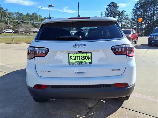 2026 Jeep Compass COMPASS LATITUDE 4X4