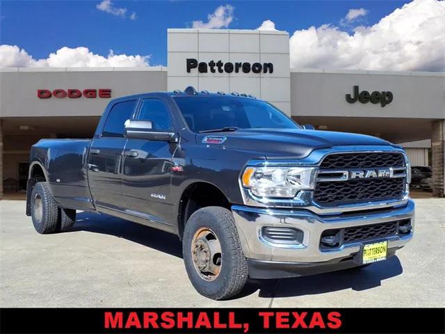 2022 RAM 3500 Tradesman Crew Cab 4x4 8 Box