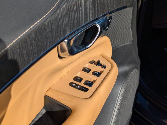 2022 Volvo XC90 T6 Inscription 7 Passenger