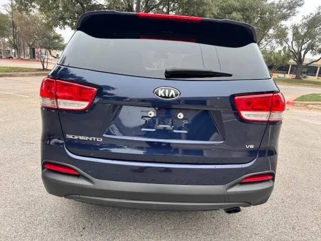 2018 Kia Sorento 3.3L LX