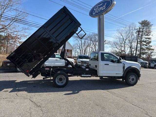 2025 Ford F-550 XL