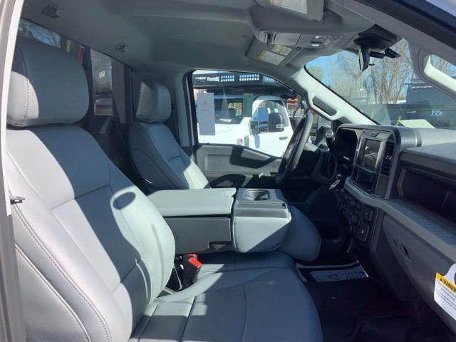 2025 Ford F-550 XL