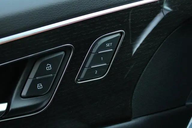 2026 Audi Q7 Premium 45 TFSI quattro tiptronic