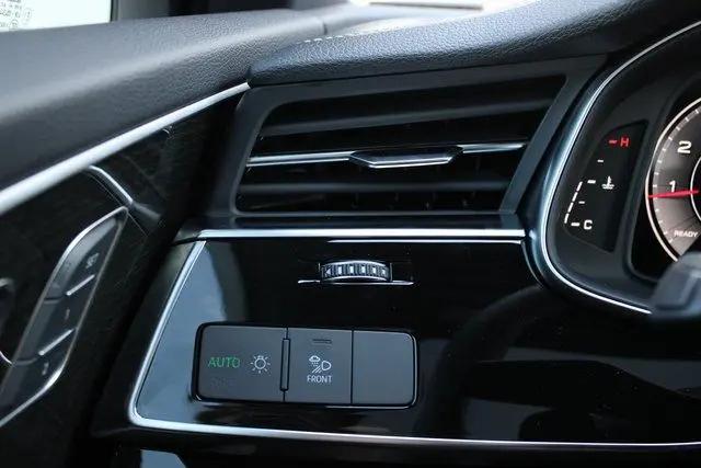 2026 Audi Q7 Premium 45 TFSI quattro tiptronic