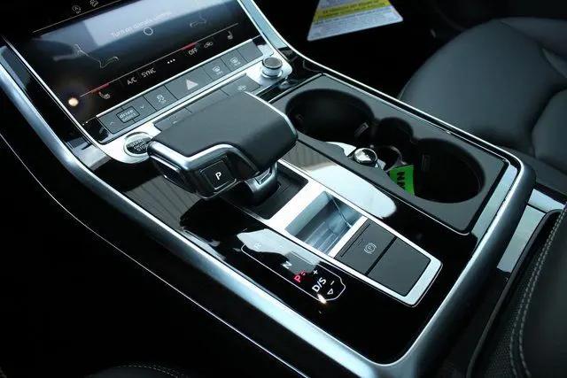 2026 Audi Q7 Premium 45 TFSI quattro tiptronic