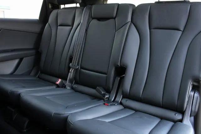 2026 Audi Q7 Premium 45 TFSI quattro tiptronic