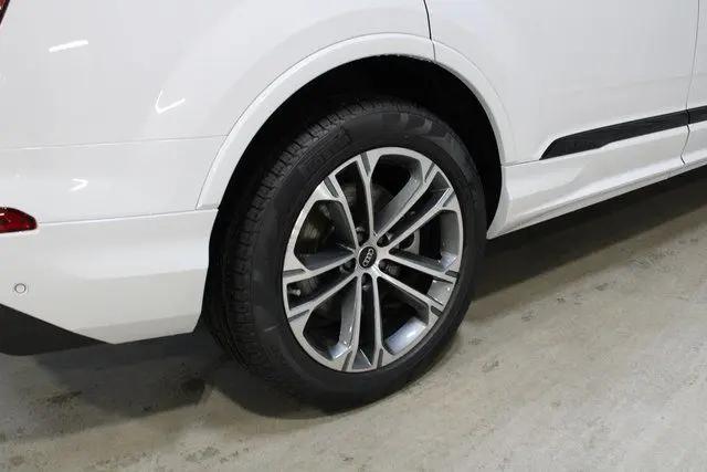 2026 Audi Q7 Premium 45 TFSI quattro tiptronic