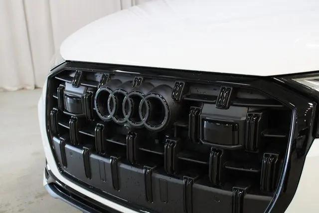 2026 Audi Q7 Premium 45 TFSI quattro tiptronic