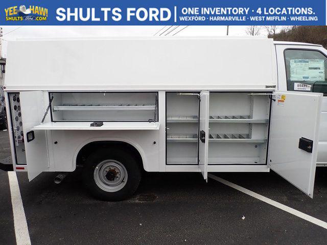 2026 Ford E-350 Cutaway Base