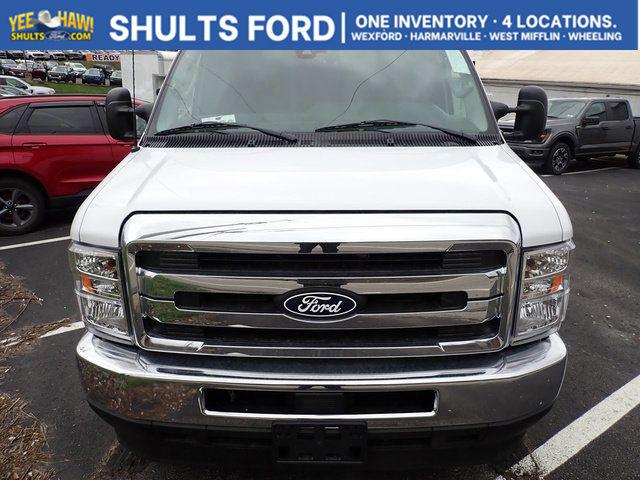 2026 Ford E-350 Cutaway Base