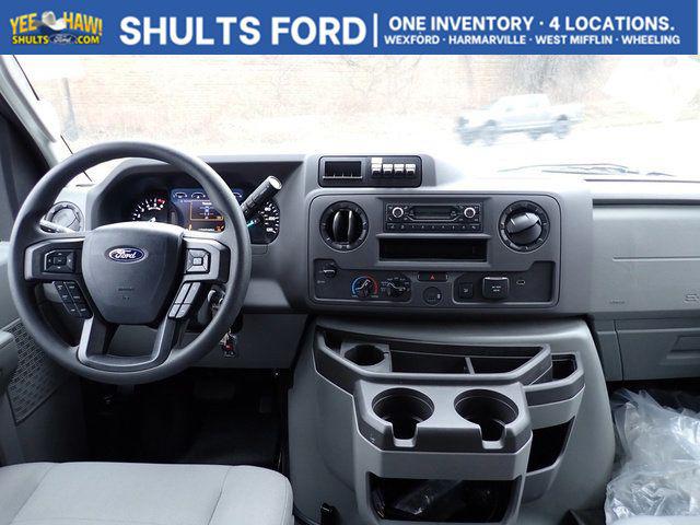 2026 Ford E-350 Cutaway Base