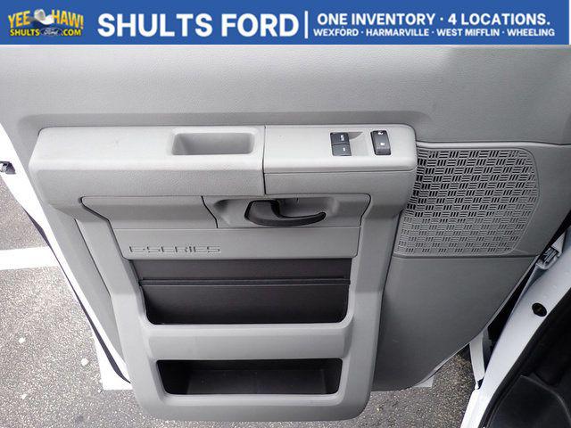 2026 Ford E-350 Cutaway Base