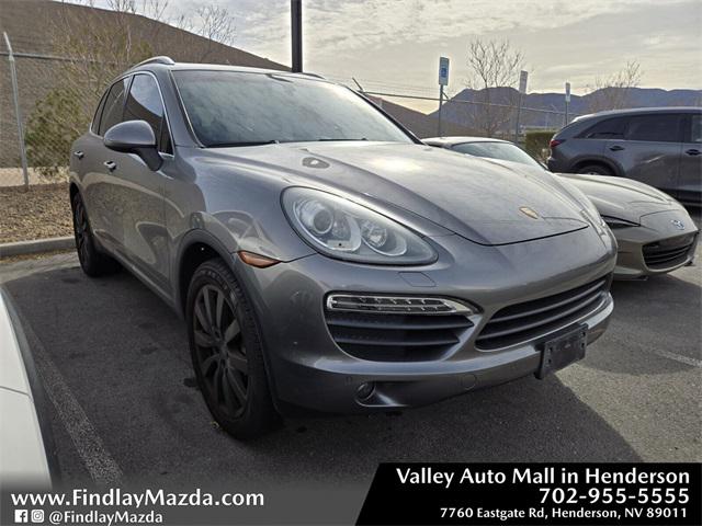 2012 Porsche Cayenne S's photo