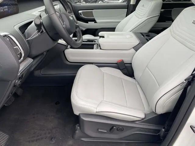 2026 Ford Expedition Max Platinum MAX