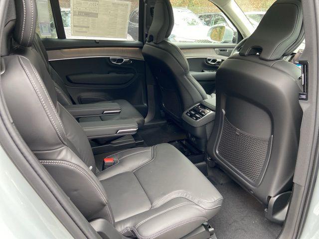 2026 Volvo XC90 Ultra, B6 AWD Gas (mild hybrid), Gasoline, Bright, 6 Seats
