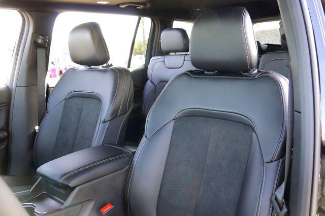 2025 Jeep Grand Cherokee L Altitude X 4x2