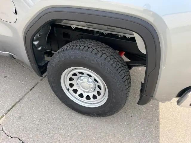 2026 GMC Sierra 1500 Crew Cab, Short Bed, Pro, 4WD