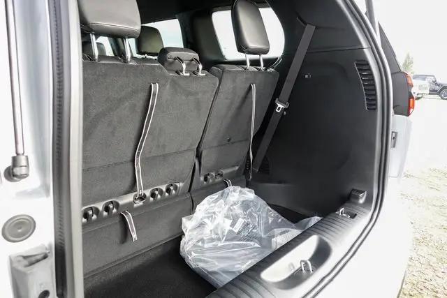 2026 Chrysler Pacifica Select AWD