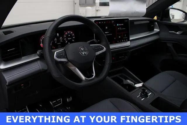 2026 Volkswagen Tiguan SE R-Line Black