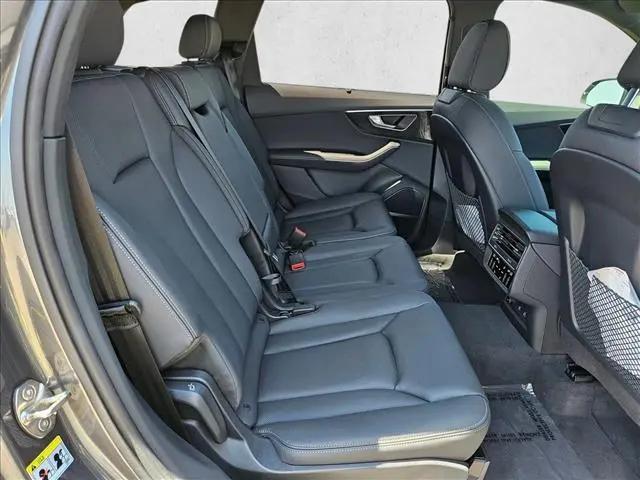 2026 Audi Q7 Premium Plus TFSI quattro tiptronic