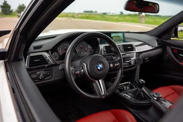 2018 BMW M3 Standard
