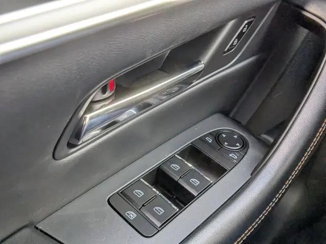 2026 Mazda X-90 3.3 Turbo Preferred