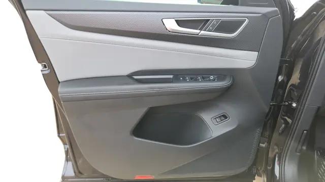 2026 Volkswagen Atlas Cross Sport SEL