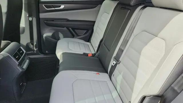 2026 Volkswagen Atlas Cross Sport SEL