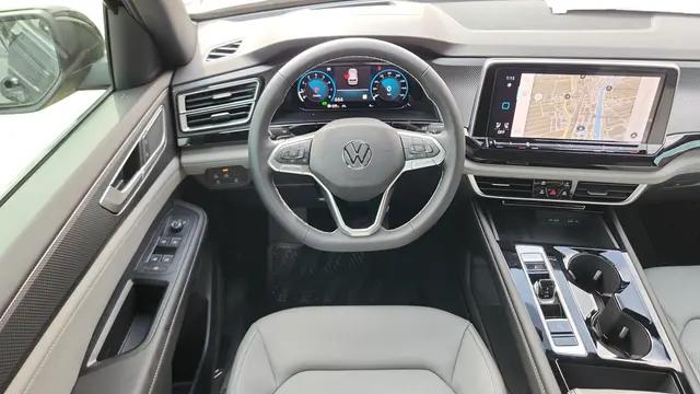2026 Volkswagen Atlas Cross Sport SEL