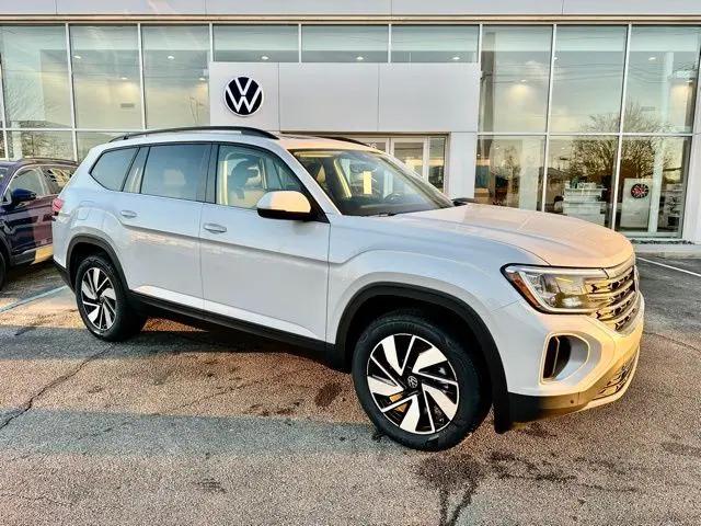 2026 Volkswagen Atlas SE with Technology for sale in Clarksville, IN