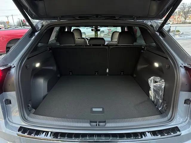 2026 Volkswagen Atlas Cross Sport SEL Premium R-Line