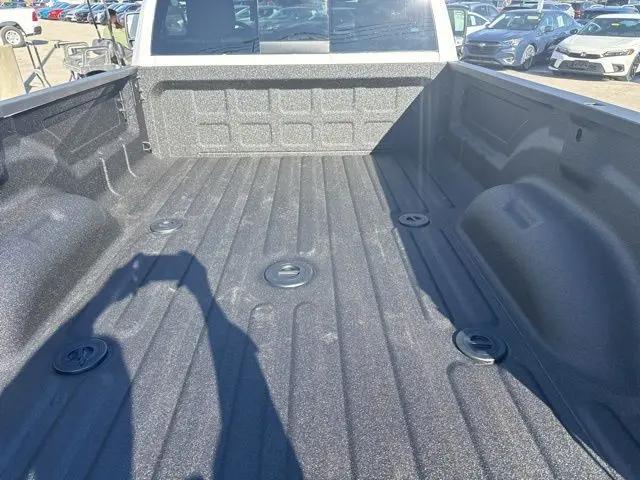 2026 Ram 3500 Tradesman Regular Cab 4x4 8' Box