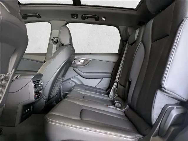 2026 Audi Q7 Premium Plus TFSI quattro tiptronic